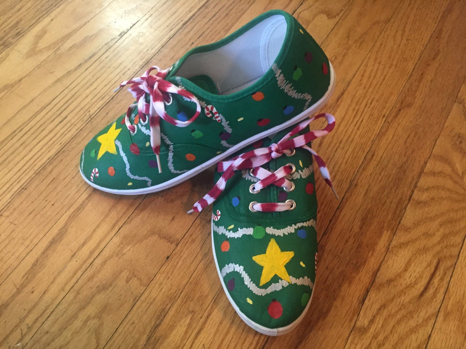 Christmas Tree Shoes can be made in toms by ButterMakesMeHappy