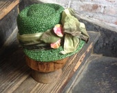 Rose Saphire Designer Green Straw hat-vintage ladies hat Rose Saphire Designer Green Straw hat-vintage ladies hat