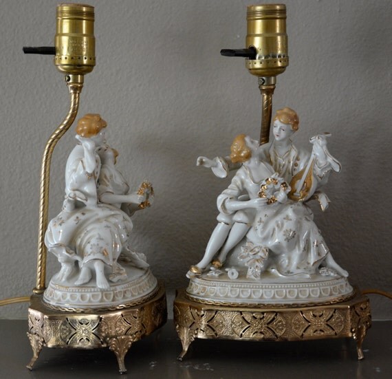 Vintage Figurine Lamps 78