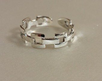 Adjustable Chain Ring - .925 Sterling Silver - Toe Ring or knuckle ring