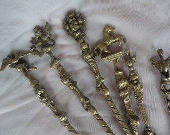 Vintage Collectible Brass Spoon Set******.
