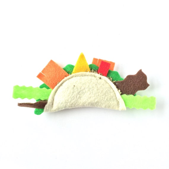 Items similar to LeKiwi's Crazy Catnip Taco - catnip taco ...