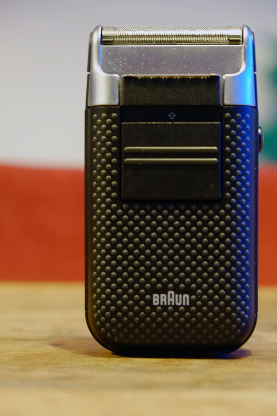 Vintage BRAUN micron plus shaver electric razor 5422 by RetroBraun