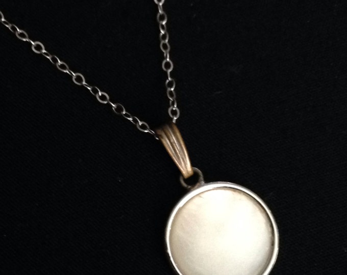 Storewide 25% Off SALE Vintage Mother Of Pearl Round Designer Pendant Featuring Beautiful Sterling Silver Chain Necklace