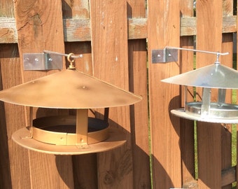 Metal bird feeder