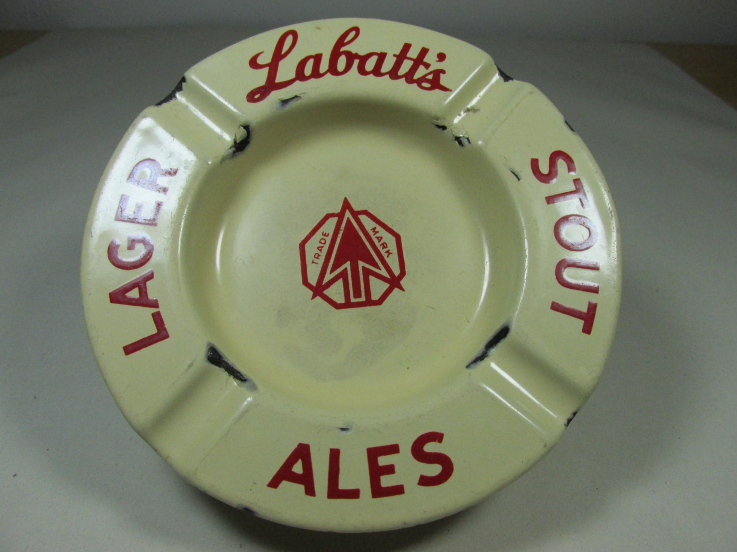 Vintage Advertising Ashtray Breweriana Labatts Beer Enamel