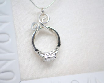  Ring  Holder  Necklace  Wedding  or Engagement  Ring  Holder 