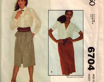Vintage 60s Mod Top & Wide Legged Pants by SuzisCornerBoutique