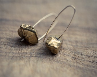 Modern Simple Earrings Gold Quartz 14K Goldfilled Hook earrings Organic Minimalist design sparkling minimal chic