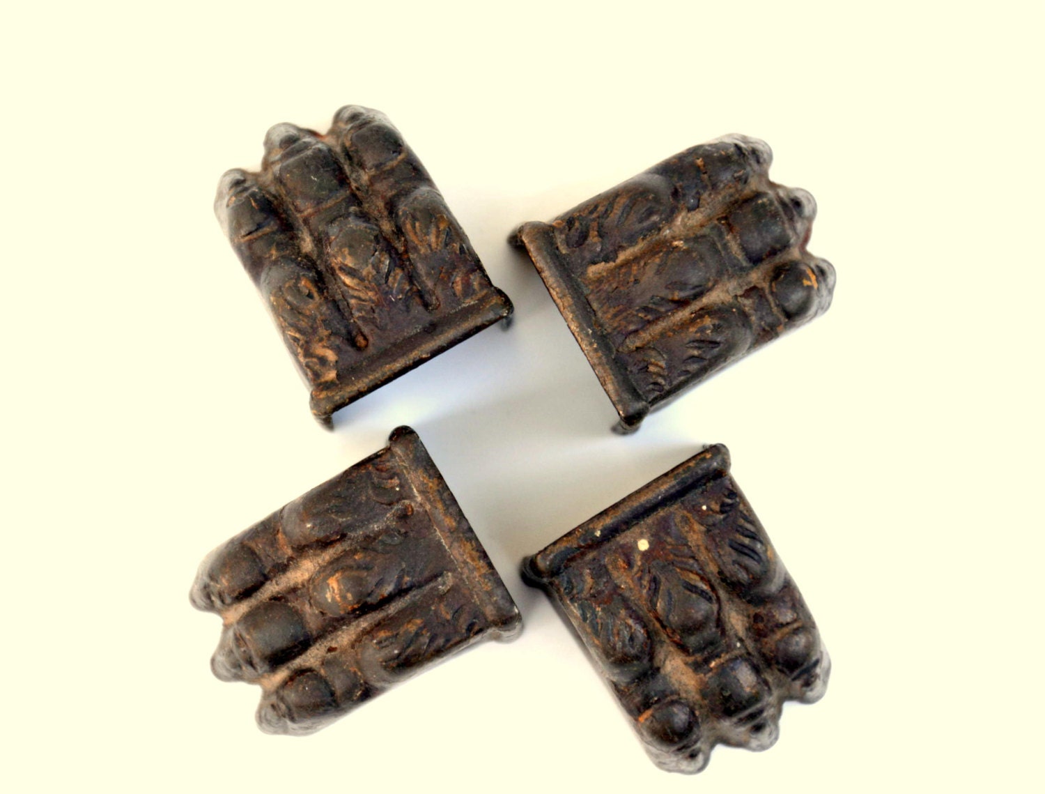 Four Brass Lions Claw Feet Caps Set, 4 Rustic Antique Furniture Hardware Salvage with Lovely