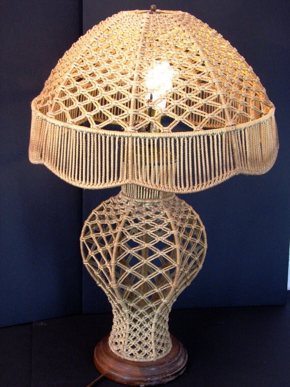 Light Shade And Matching Lamp / Adjustable Brass Wall Lamp Shade