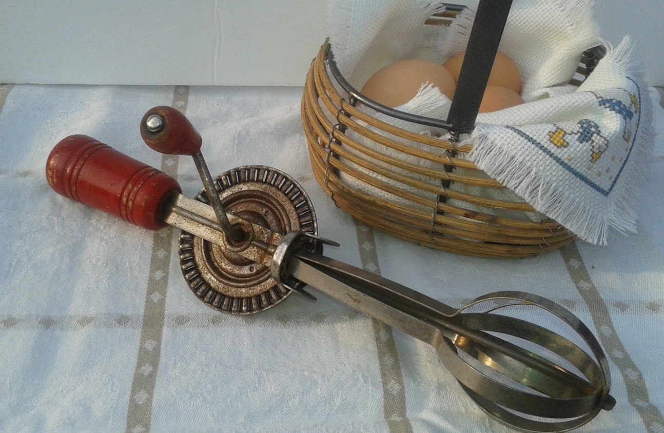 Vintage hand mixer egg beater manual mixer by DesignsByWillowcreek