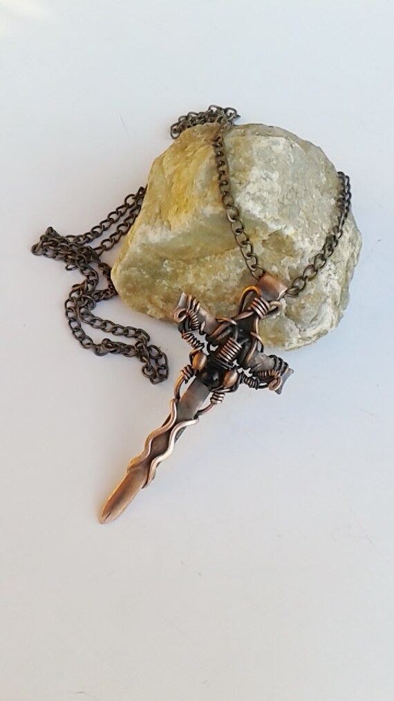 Wire pendant sword inspired by the Templar's Copper wire