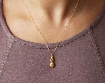 Pineapple Necklace / Gold Pineapple Necklace / Pineapple Jewelry / Tiny Pineapple Necklace