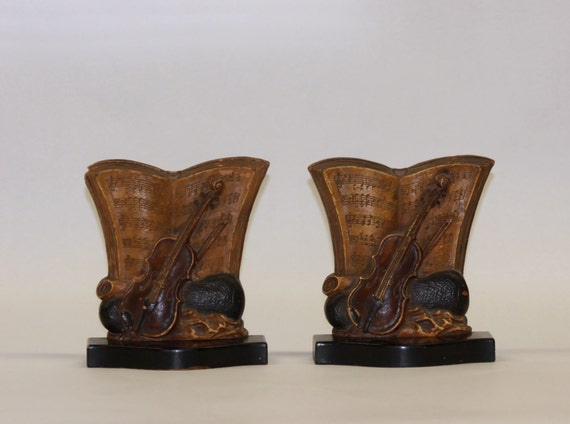 syroco wood bookends