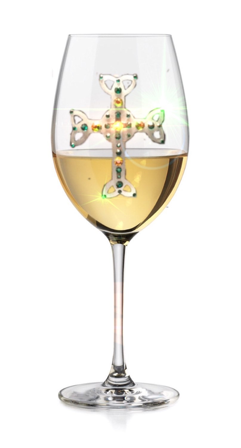 Engraved Wine Glass engraved with Irish Cross and embellished