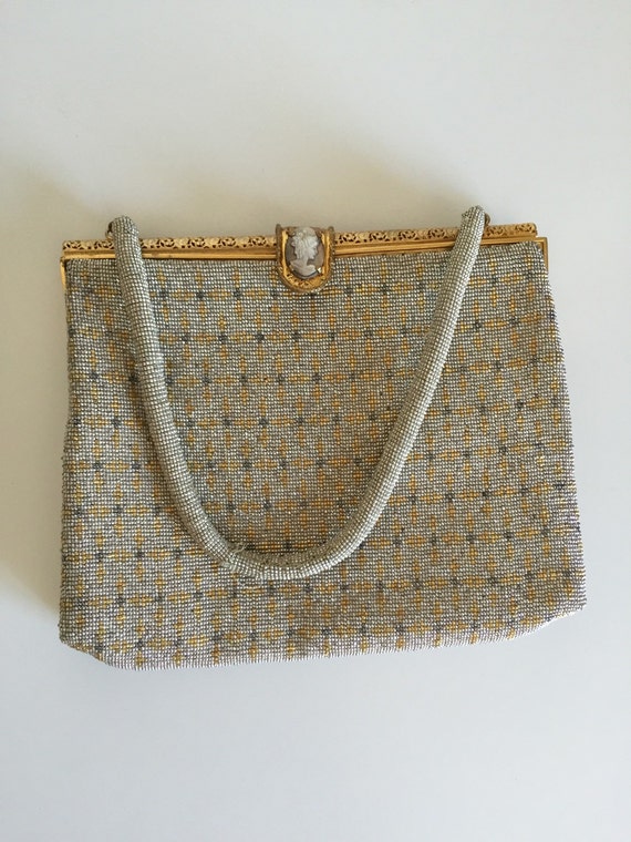 Paris Purse Brands IUCN Water