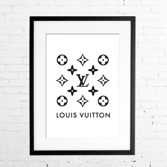 DIY HOLOGRAPHIC LOUIS VUITTON WALL (EVERYTHING BY HAND)* CUTE HOME DECOR *