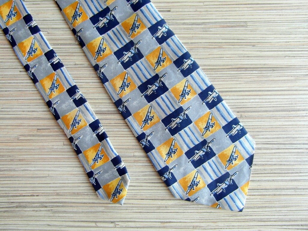 pilot necktie