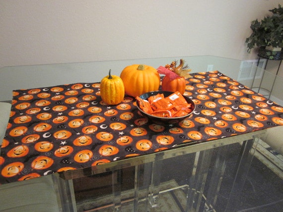 reversible halloween table runner