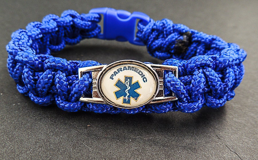 Paramedic id Medical paracord bracelet