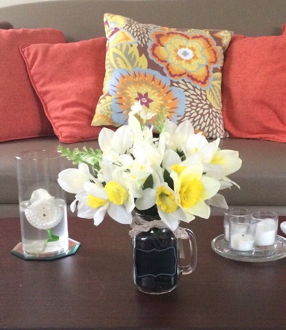 Wedding Flowers centerpiece Floral Arrangement Daffodils