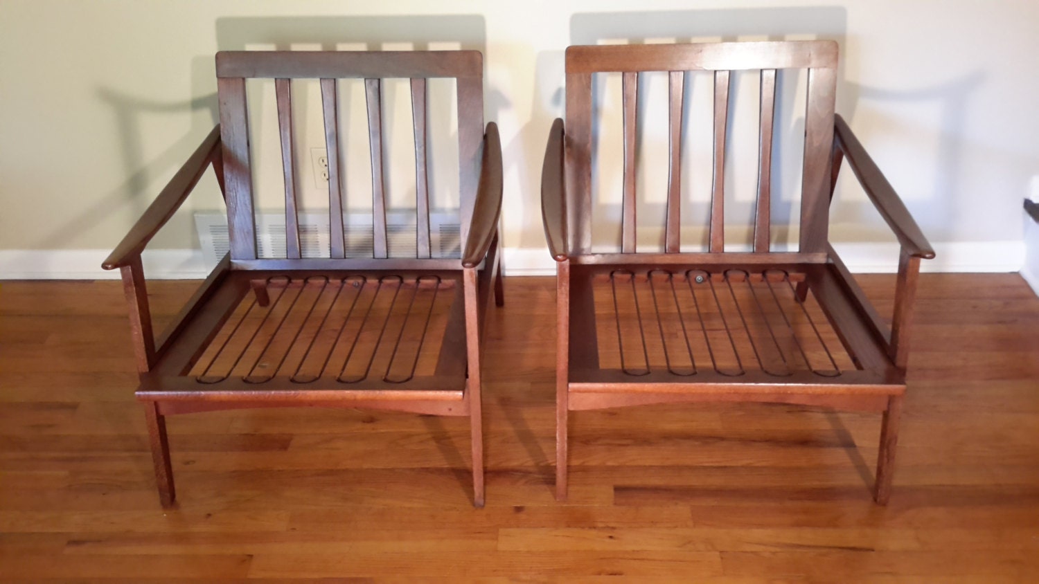 Mid Century Modern Pair of Danish Wood Lounge Chairs by Otto Gerdau (made in Italy) - Haute Juice