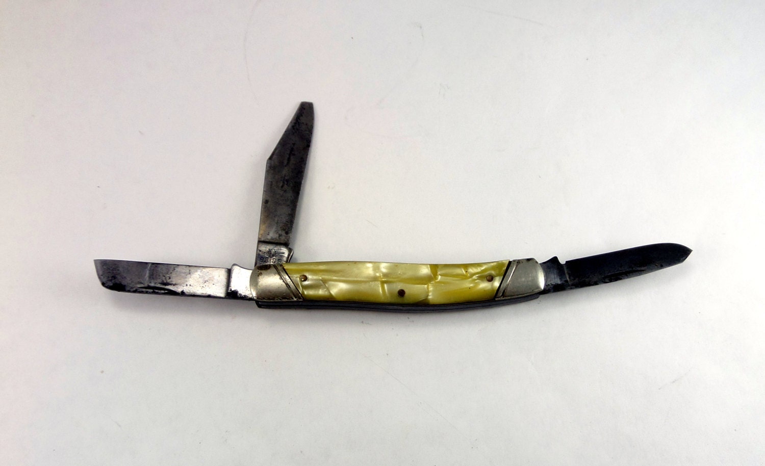 Boker Tree Brand 3 Blade Pocket Knife Mother of Pearl