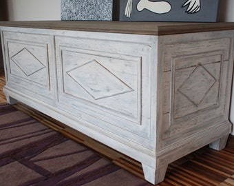 chest cassapanca shabby chic furniture belief wood solid legno massello old cervantes living room salone contenitore handmade