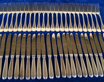 Huge Set of CHRISTOFLE PARIS 'PERLES' flatware - Silver alloy - 183 items