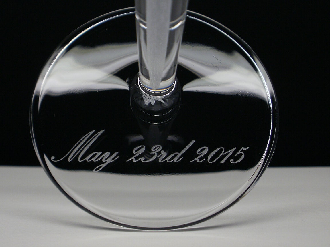 8 Wine Glasses Hand Engraved Crystal Glass 'Reaching