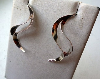 Wave/Ribbon Sterling Silver Earrings - Dangle Style.