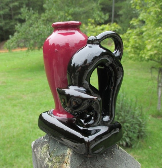 Items similar to Vintage Art Deco VaseBlack Cat on BaseMade in