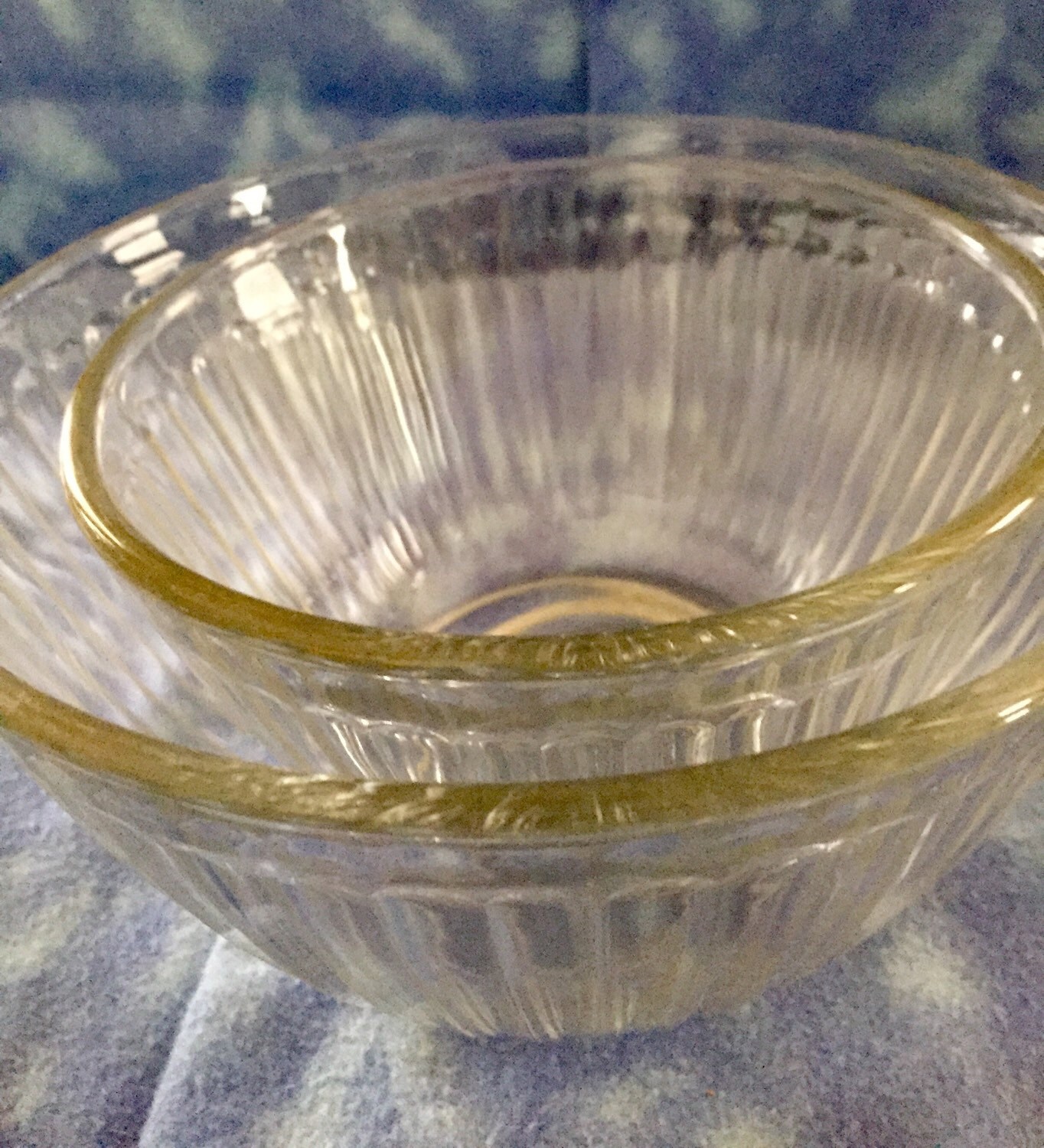 pyrex glass mixing bowls