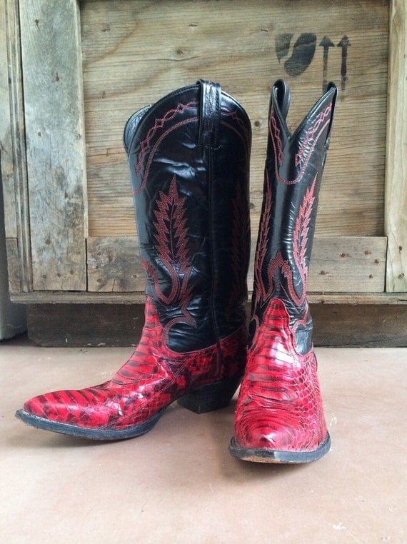 Vintage Tony Lama women's cowboy boots size 6.5 M fits up