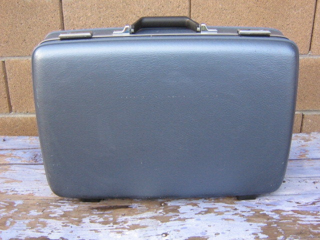 vintage american tourister luggage blue