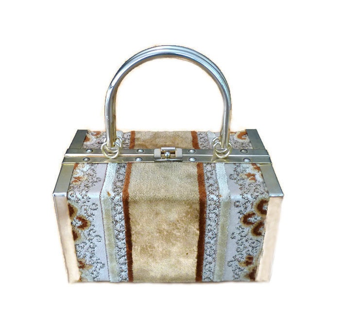 Borsa Bella Handbag Made in Italy Brocade Carpet Trunk Box
