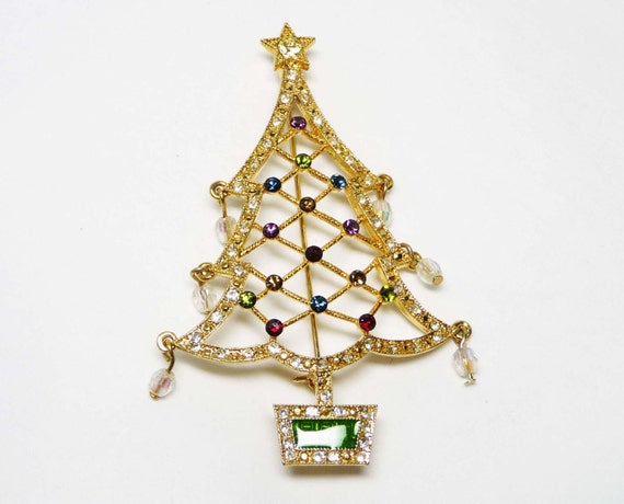 avon annual christmas tree brooch 2005 holiday brooch avon annual christmas tree brooch 2005 holiday brooch