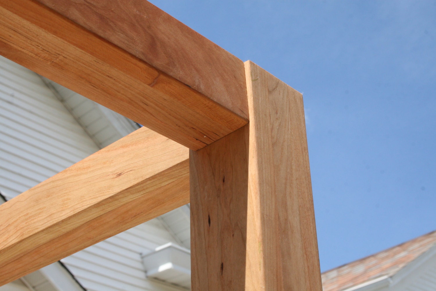 CbFwN1 Low Solid Hardwood Platform Bed with large rail Canopy