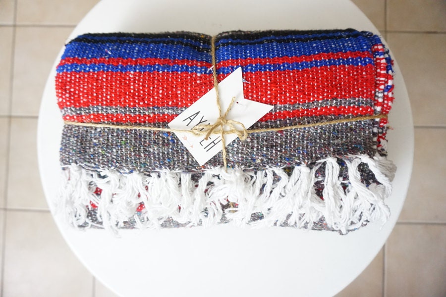 Mexican Blanket // Red Gray Black Blue