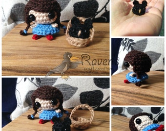 Wizard of Oz amigurumi characters- MADE to ORDER- Dorothy and Toto, Cowardly Lion, Tin Man, Scarecrow