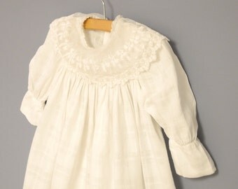 Vintage Baby Clothes, 1880's Handmade Victorian White Cotton Lace Baby Girl Dress, White Baby Dress, Vintage Baby Dress, Size 2T - 3T