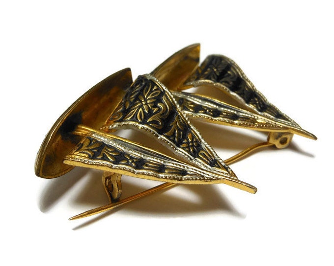 FREE SHIPPING Damascene ship brooch, Toledo ware sail boats, two sailing ships, made in Spain, mid century, nautical boat pin