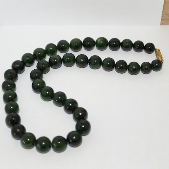 Green Jade Beaded Necklace Russian jade Rare by UralsMaster