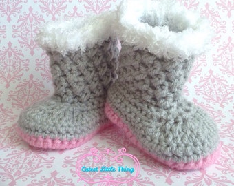 Baby Girl Boots, Crochet Baby Girl Booties, Newborn Booties, Crocheted Booties, Gray Booties with Pink sole, Baby shoes, Baby Shower, UGG
