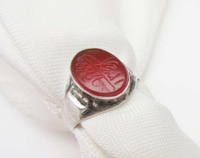 Carved carnelian ring silver Etched Calligraphy middle east size 10
