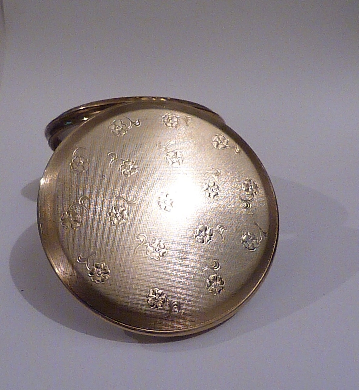 Vintage powder compacts for sale wedding party gifts maid of honor ...