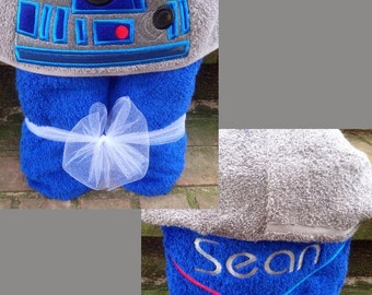 Star Wars R2D2 Inspired Hooded Towel/ R2D2 Costume/ Star Wars Costume/ Star Wars Towel/ Disney Towel/ R2D2 Towel/ Beach Towel/ Pool Towel