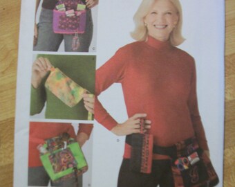Simplicity 3892 Misses one size utility bags