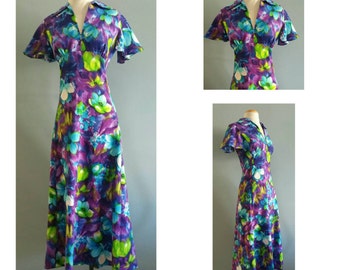 Hawaiian watercolor print dress.